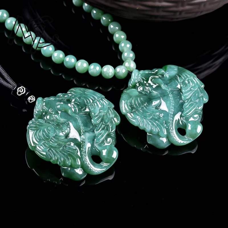 Necklace Pendant - Doğal Gerçek Zümrüt Mavi Su Üzerinde